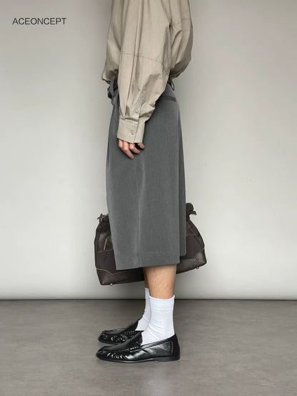 PLEATED CASUAL JORTS