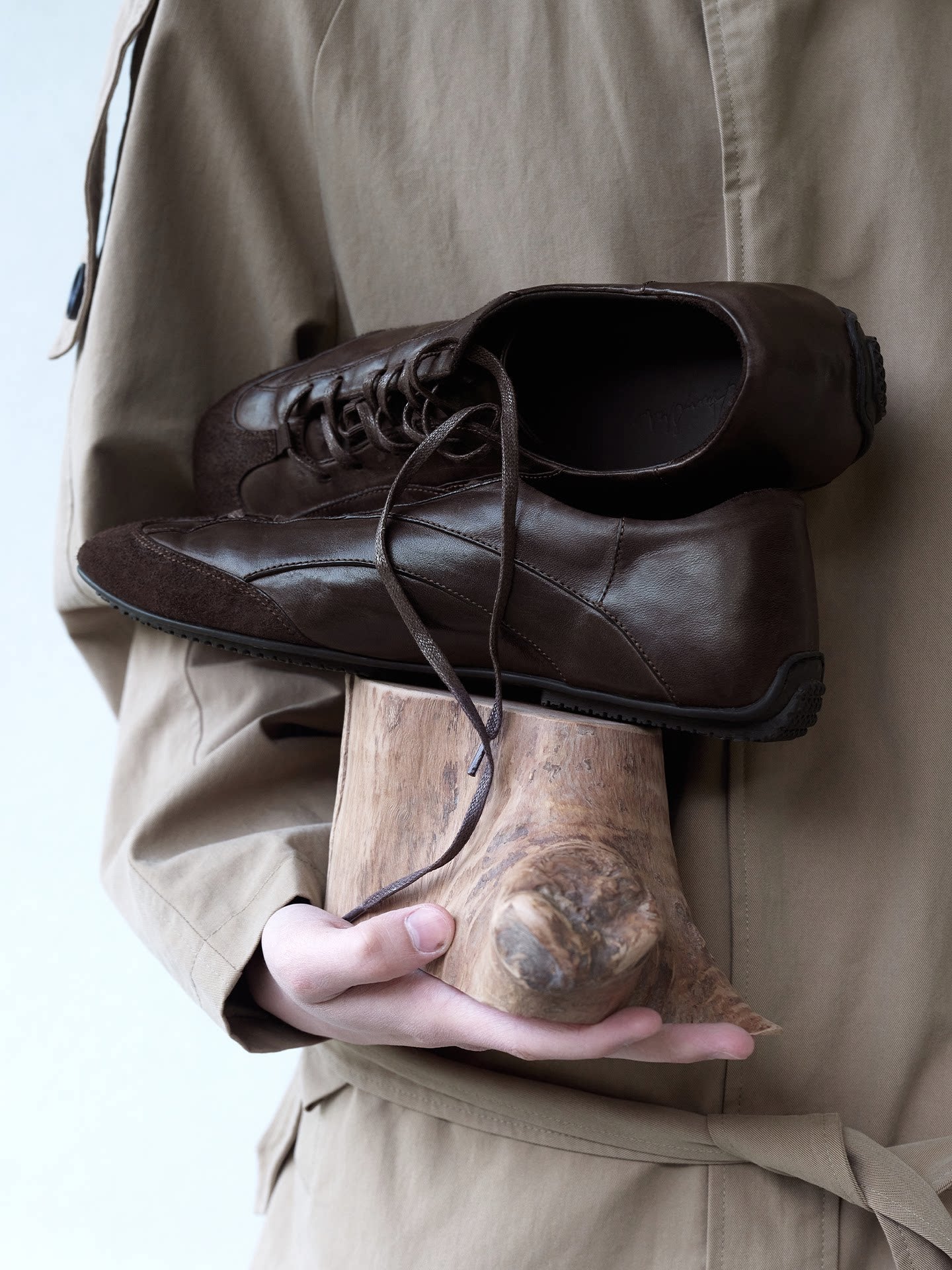 DECONSTRUCTED LEATHER SHOES
