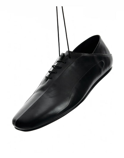 EMBOSSED CALFSKIN CASUAL SHOES
