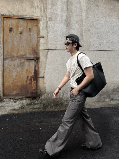 EDGED COMMUTER BAG