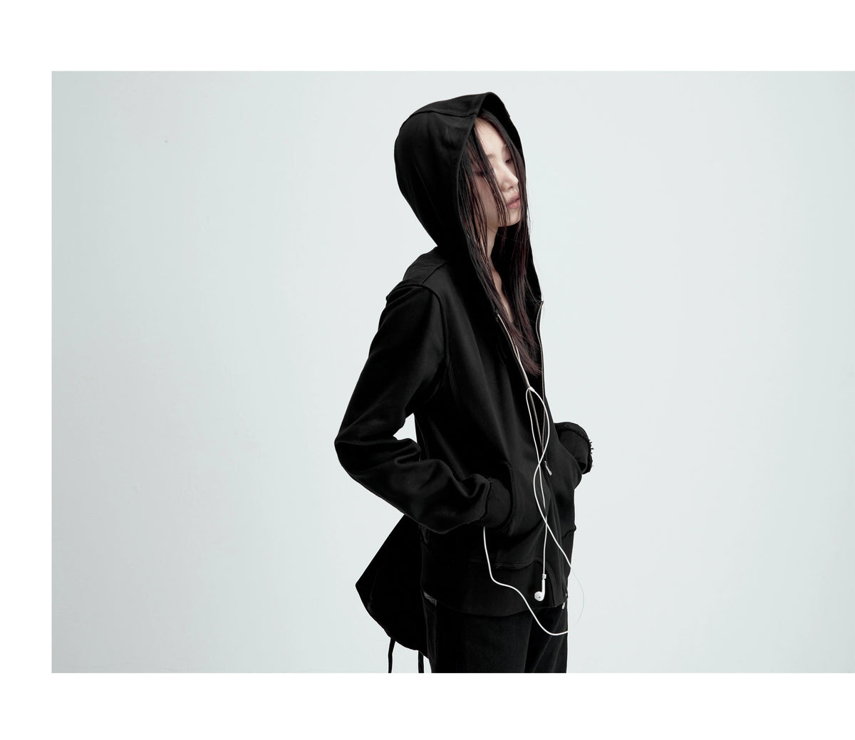 ZIPPERED SLIM-FIT HOODIE