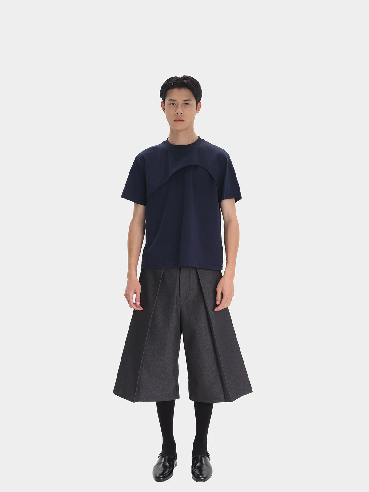 CURVED LINE T-SHIRT