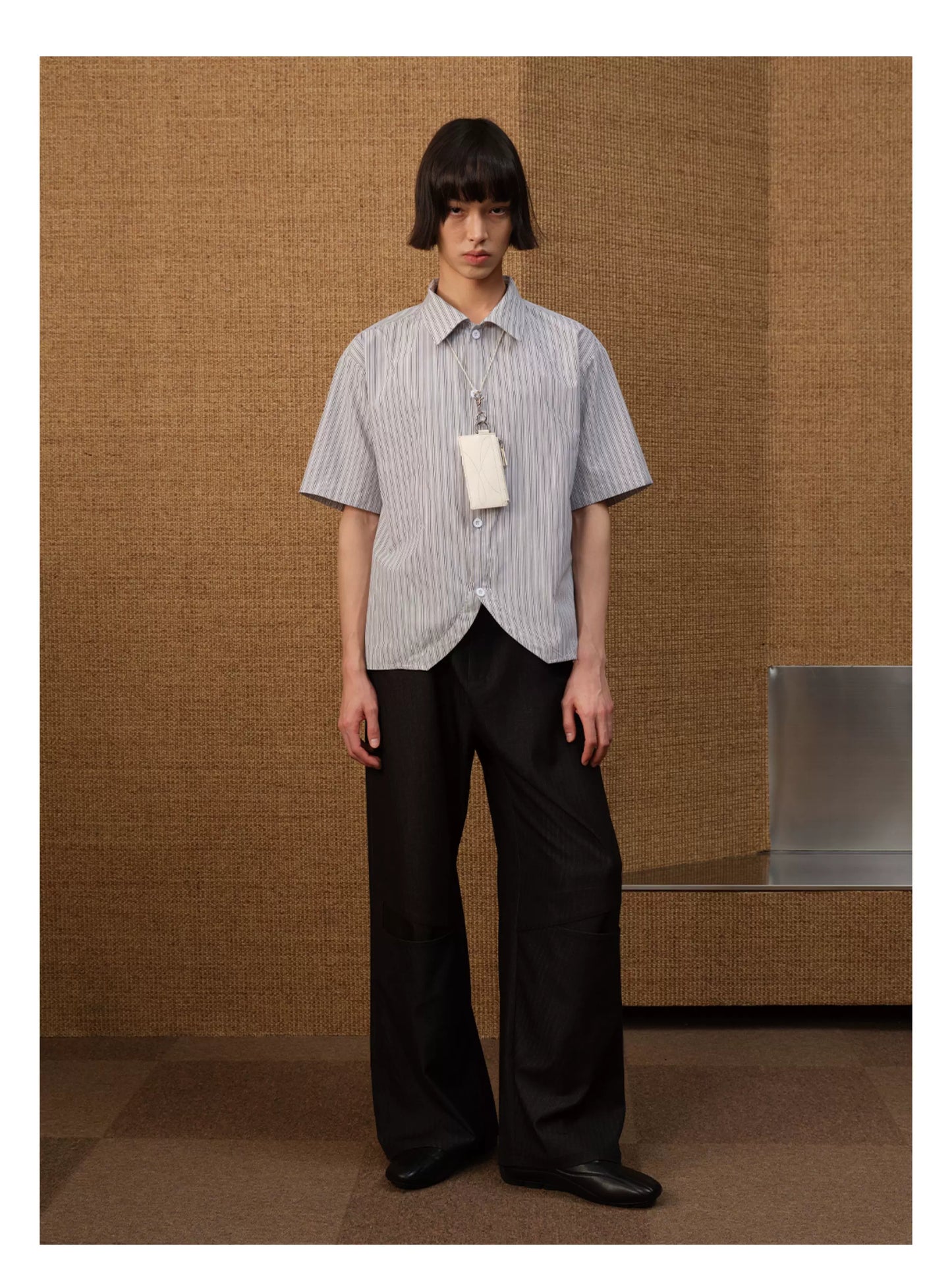 CURVED STRIPE SHORT SLEEVE SHIRT