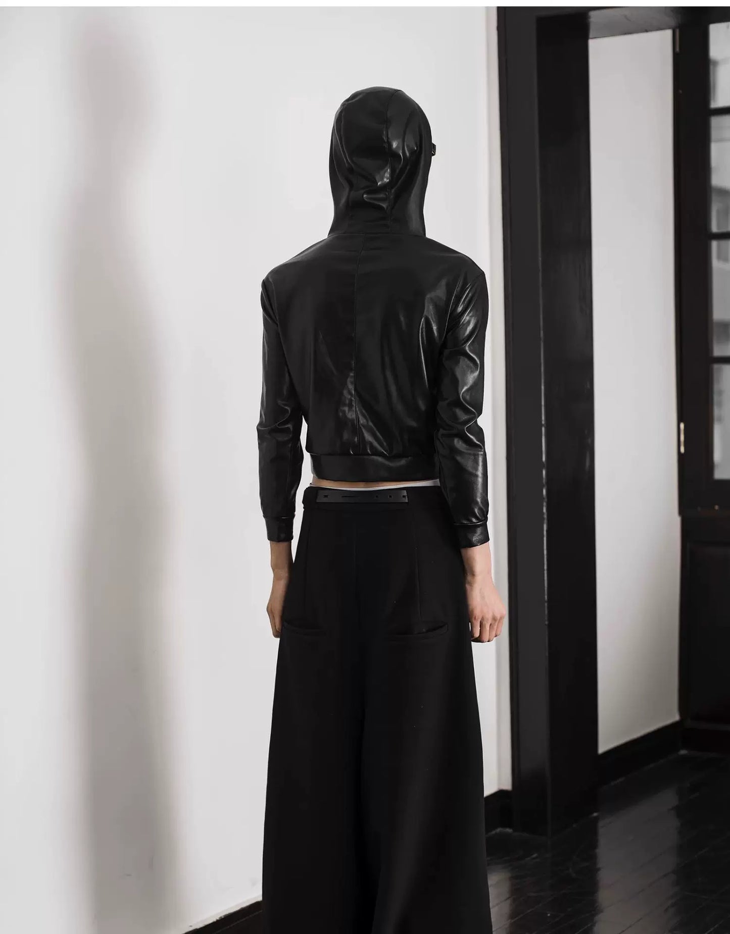 ULTRA HIGH-WAIST TRAPEZE PANTS