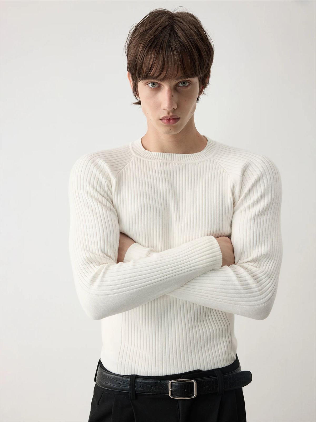 FITTED KNIT SWEATERS & ACTIVEWEAR