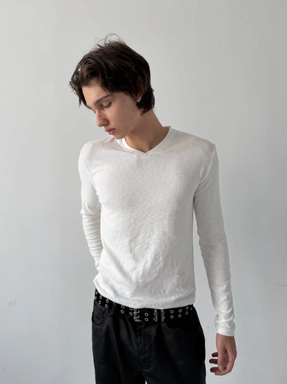 V-NECK SLIM-FIT CROPPED TOP
