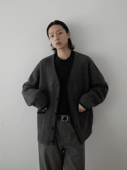V-NECK KNITTED CARDIGAN