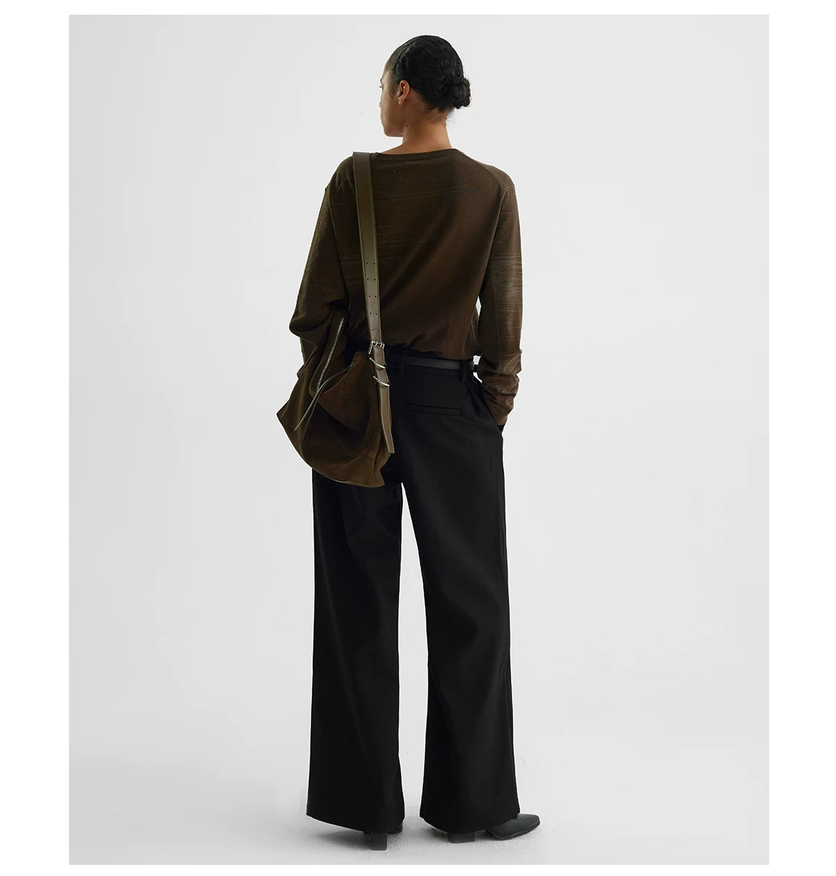 LINE JACQUARD LONG SLEEVE KNIT