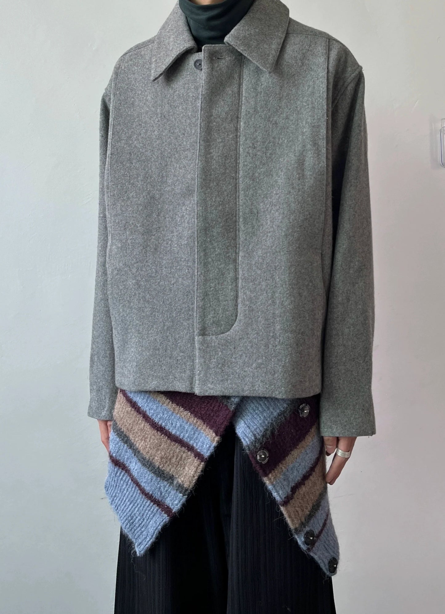 GRAY TWEED SHORT JACKET