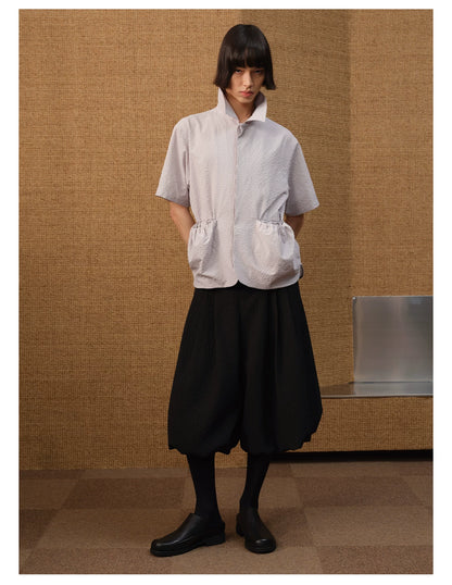 LEAF PATTERNED PLEATED PANTS