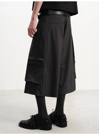 PLAID PLEATED WORK SHORTS