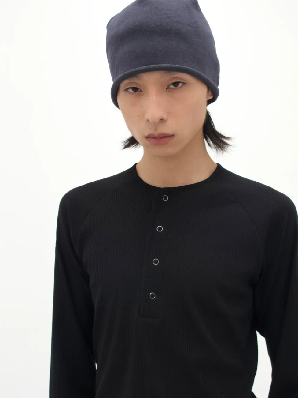 SLIM FIT HENLEY SLEEVE