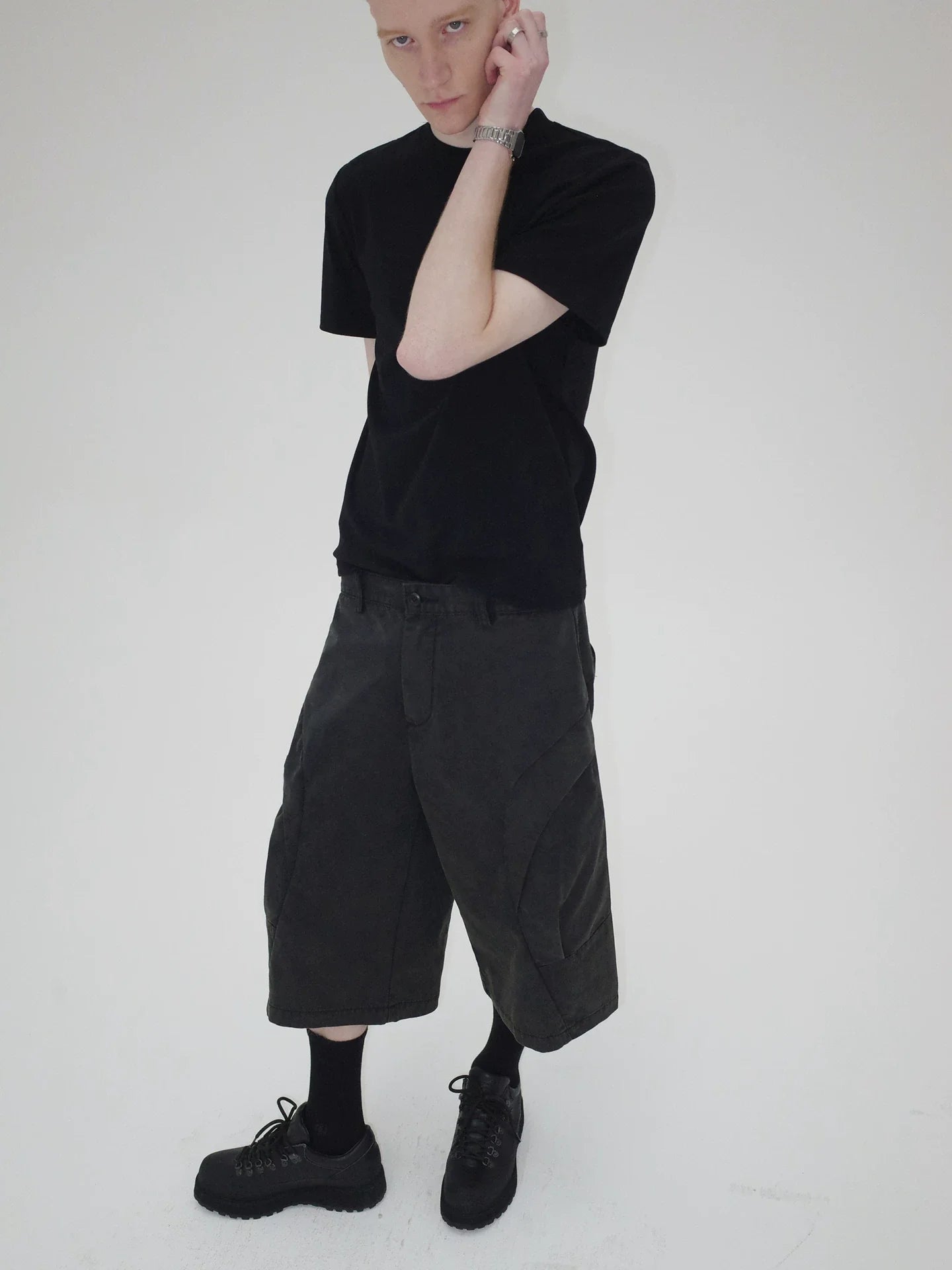 DECONSTRUCTED WORK SHORTS