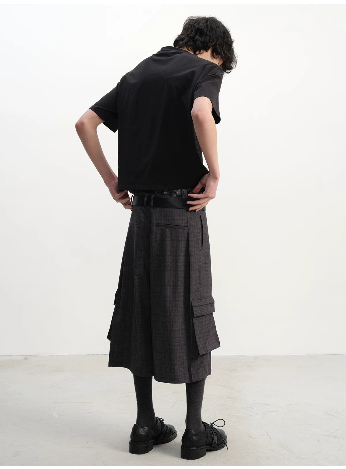 PLAID PLEATED WORK SHORTS