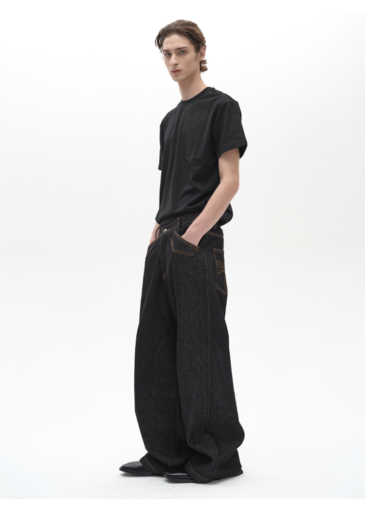 EMBROIDERED POCKET JEANS