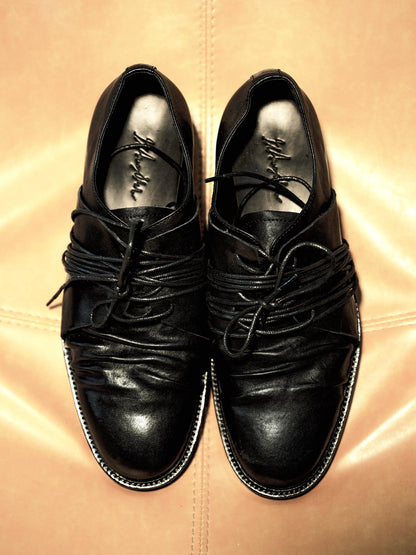 DISTRESSED LEATHER DERBY SHOES
