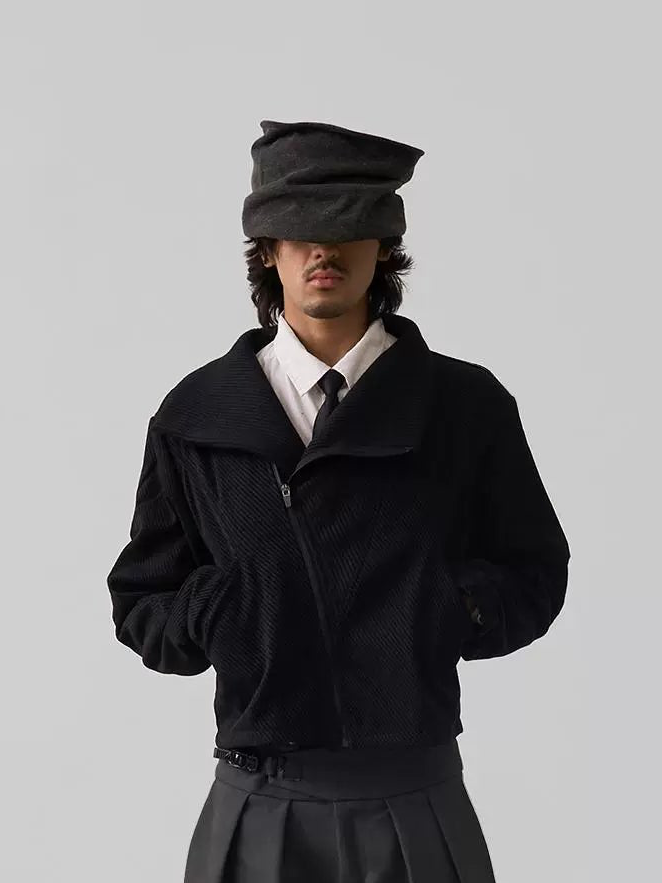 TEXTURED HIGH-LAPEL JACKET