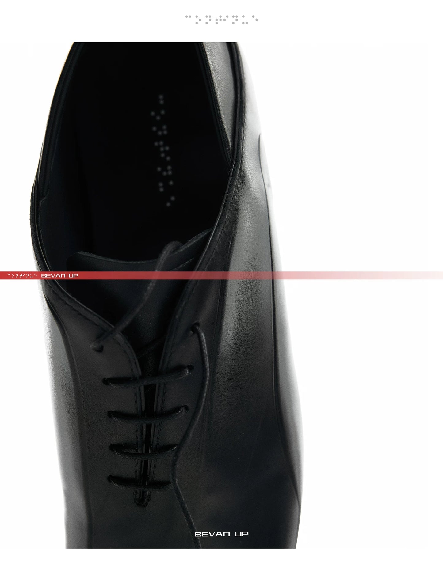 EMBOSSED CALFSKIN CASUAL SHOES