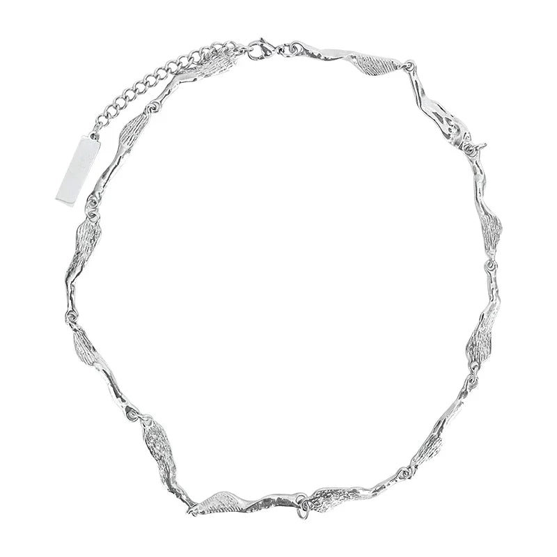 IRREGULAR CHAIN NECKLACE