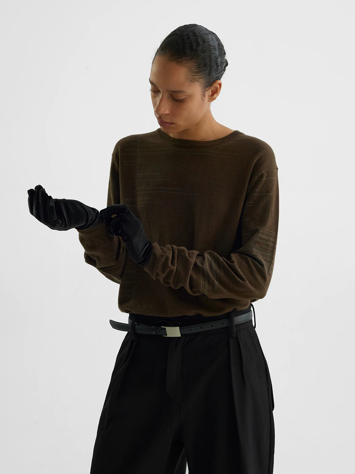LINE JACQUARD LONG SLEEVE KNIT