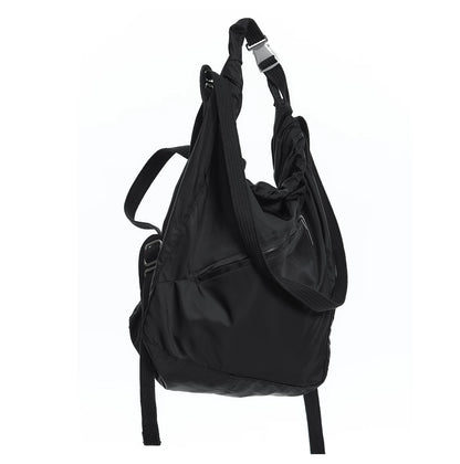 MAGNETIC NYLON COMMUTER TOTE