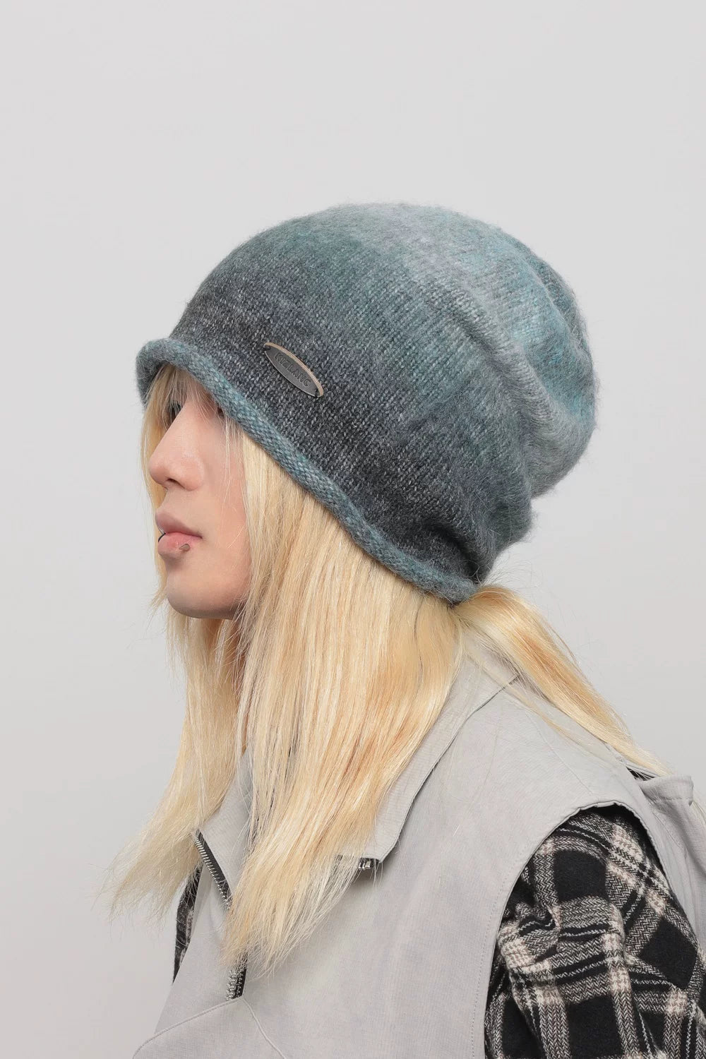 GRADIENT SLOUCH KNIT CAP 15