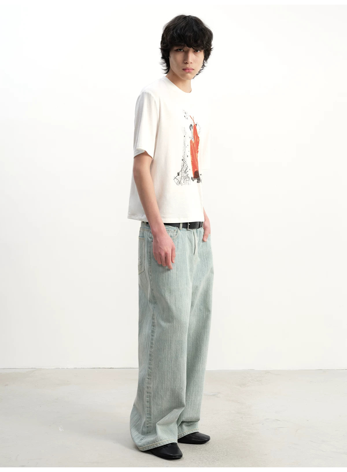 LIGHT BLUE JEANS