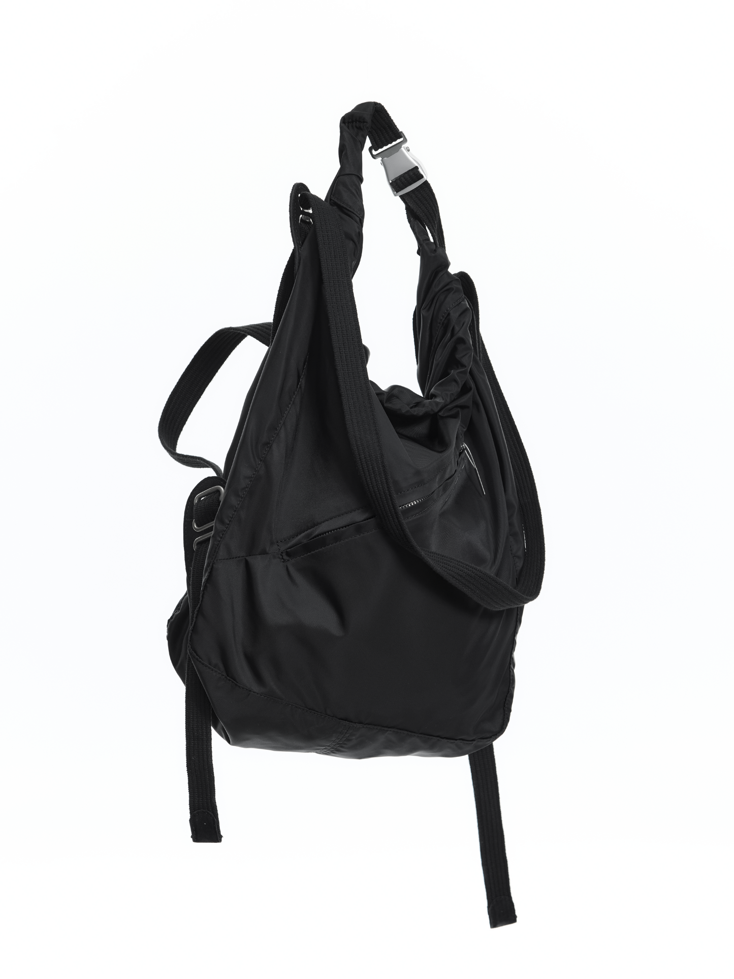 MAGNETIC NYLON COMMUTER TOTE