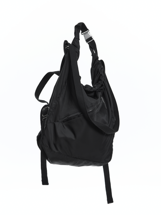 MAGNETIC NYLON COMMUTER TOTE