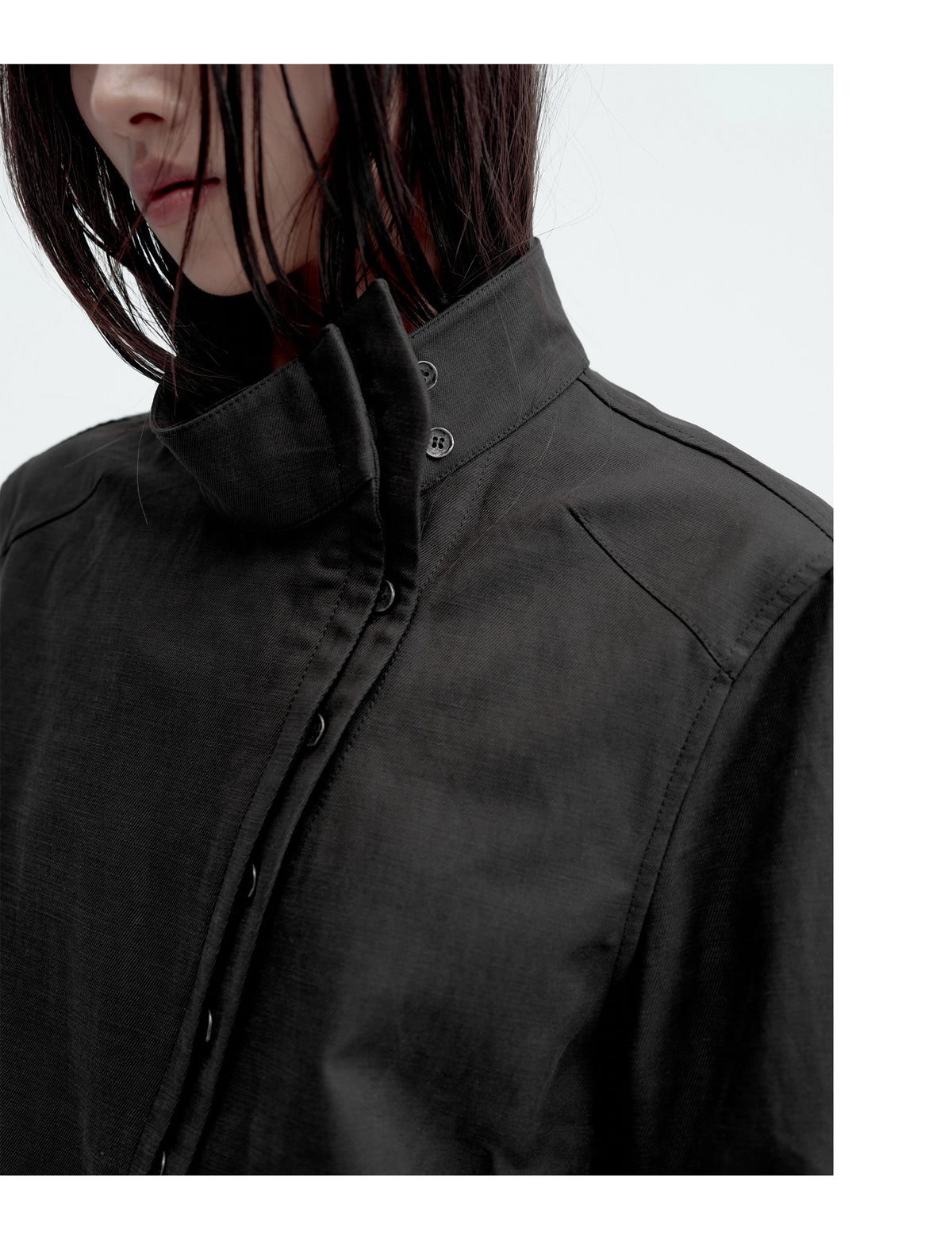 CURVED PLACKET STAND-UP JACKET