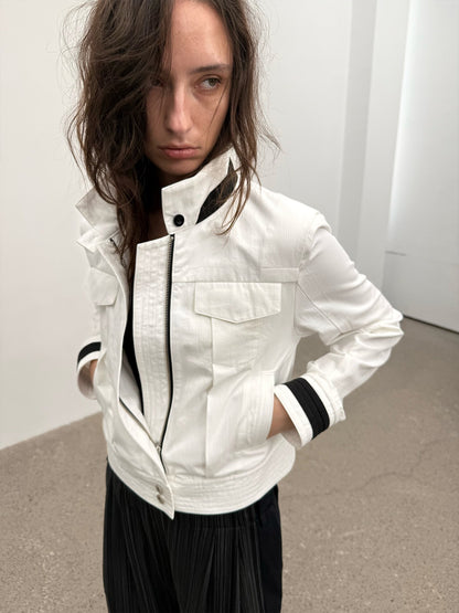 COLOR-BLOCK STAND-UP COLLAR JACKET
