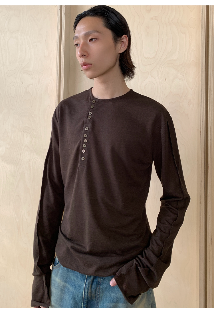 SLEEK BUTTONED LONG SLEEVE