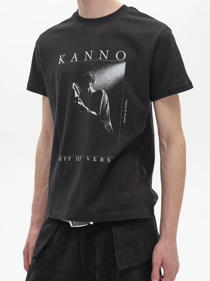 BREATHABLE GRAPHIC TEE