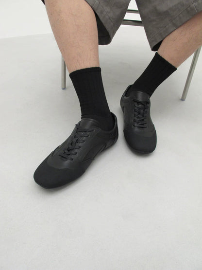 SOFT LEATHER TRAINING SHOES