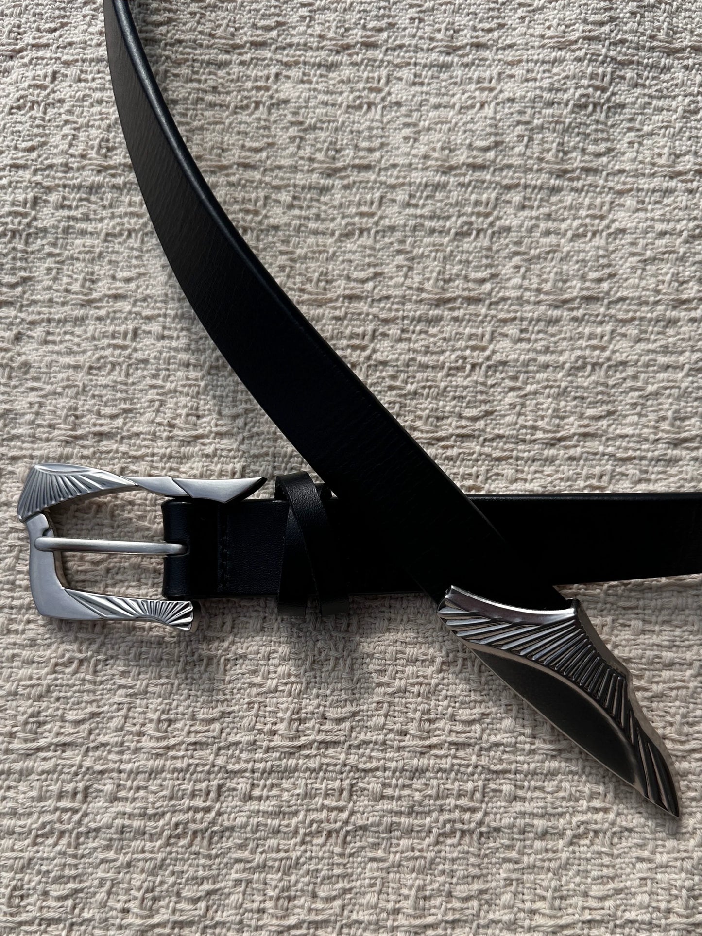 IRON SWORD LEATHER BELT