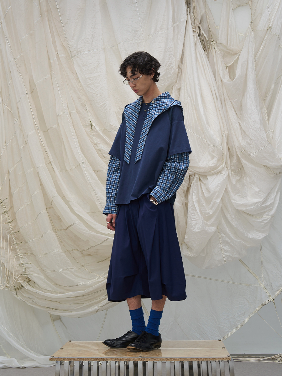ELEGANT DRAPED PLEATED PANTS