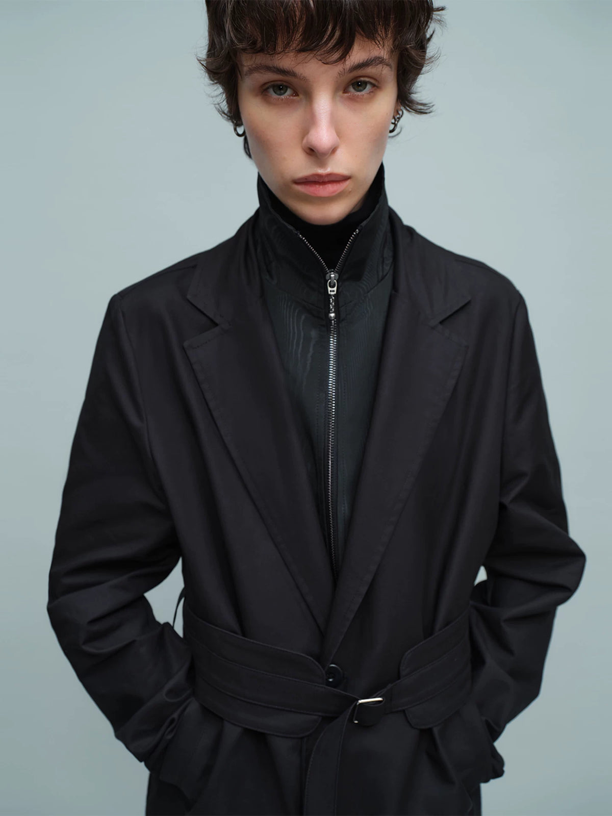 LAYERED BELTED TRENCH COAT ブラック
