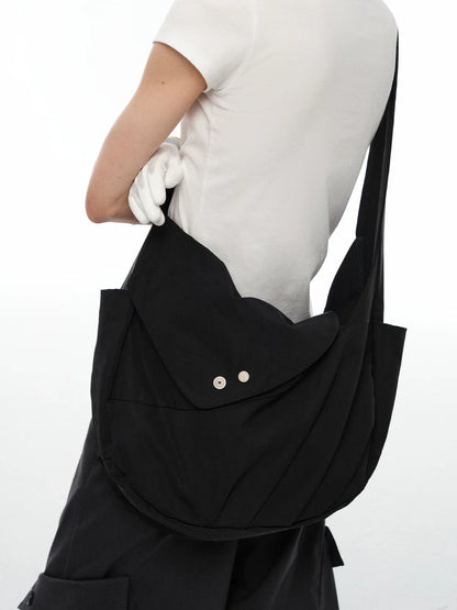 FLYING SAUCER MESSENGER BAG