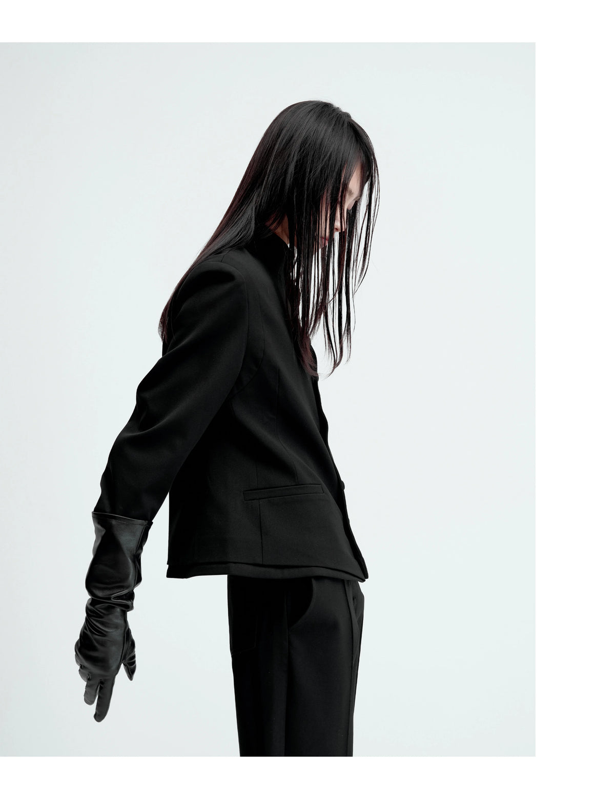 SLIM-FIT DETACHABLE SUIT JACKET