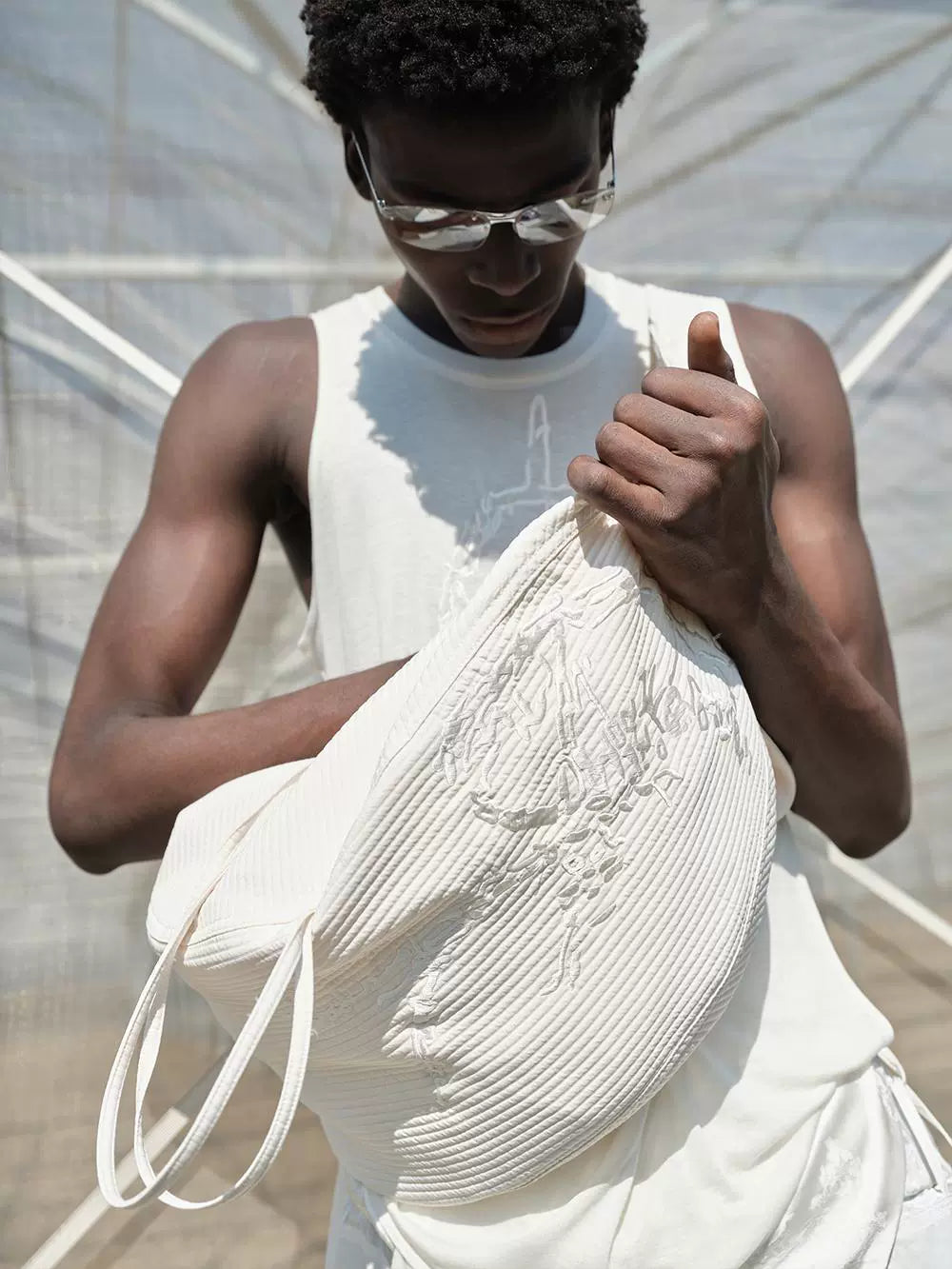 PADDED CROSSBODY BAG