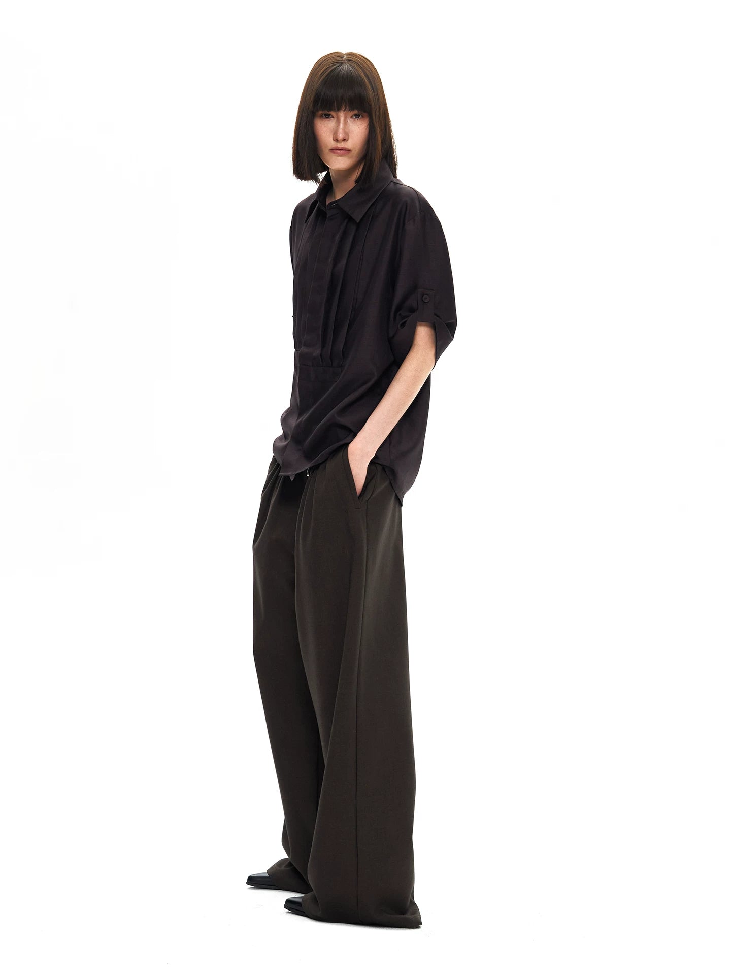 GLOSSY SILK PLEAT SHIRT