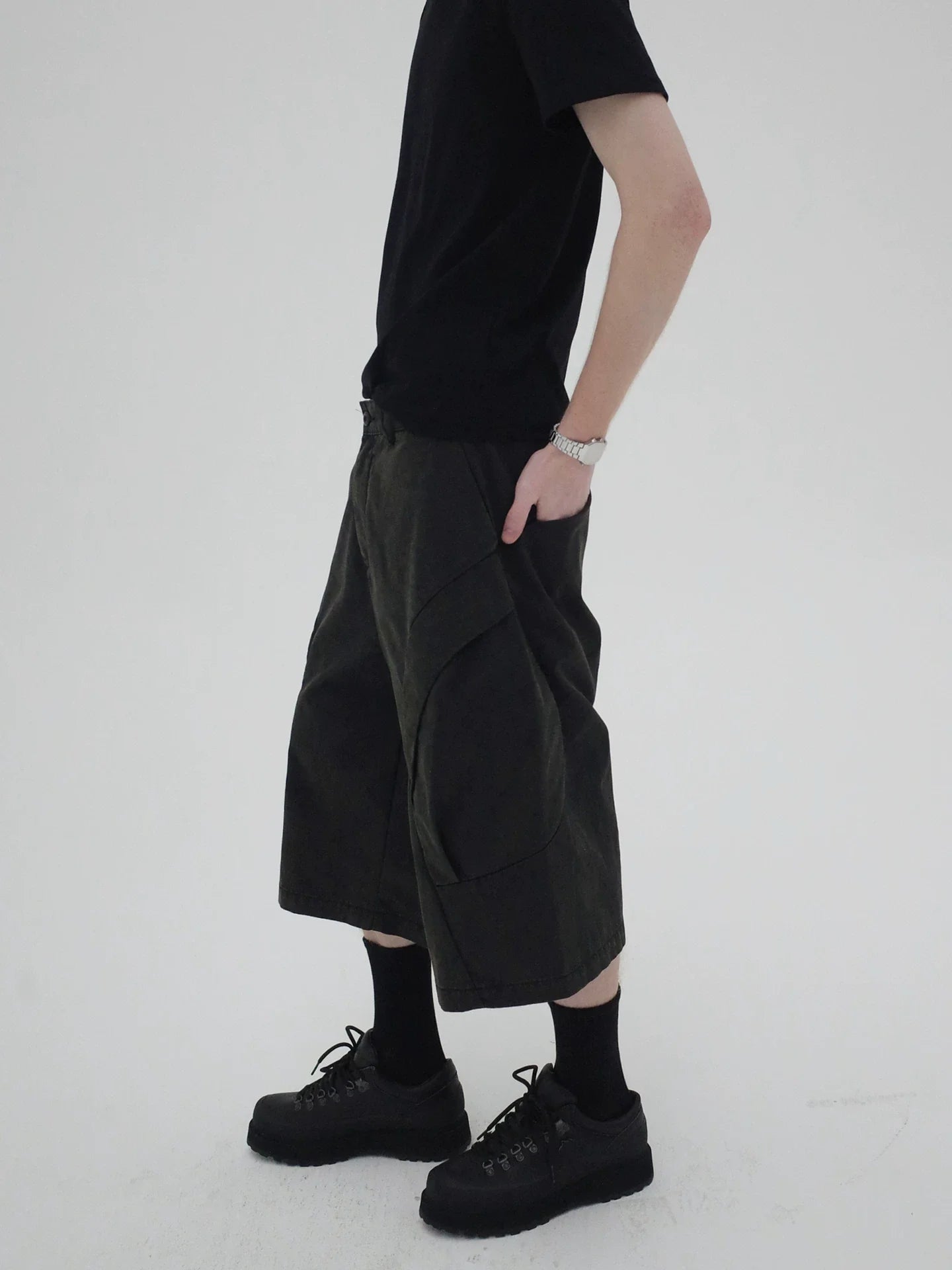 DECONSTRUCTED WORK SHORTS