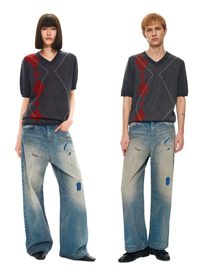 V-NECK DIAMOND CHECK TEE