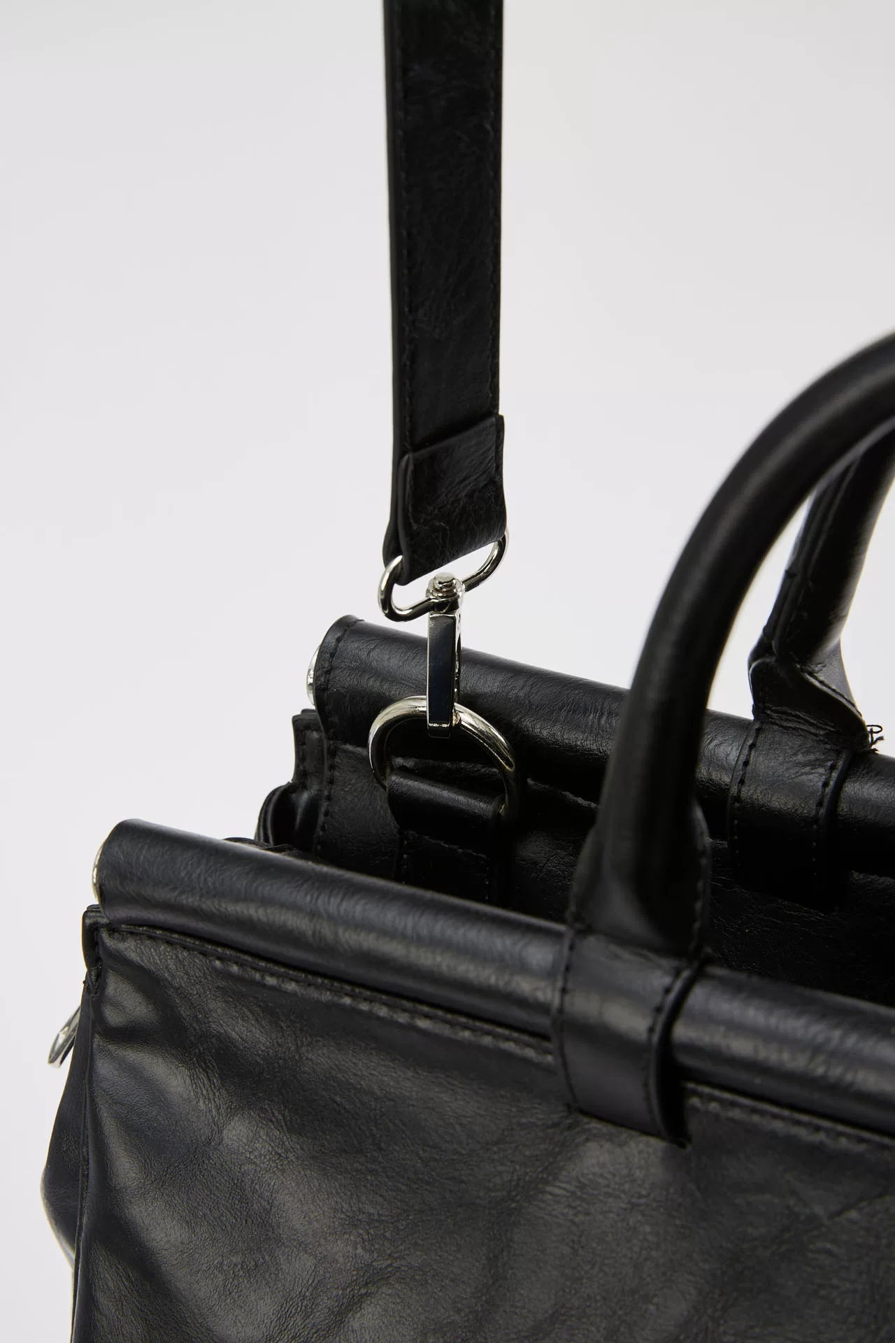 RETRO OIL WAX BAG