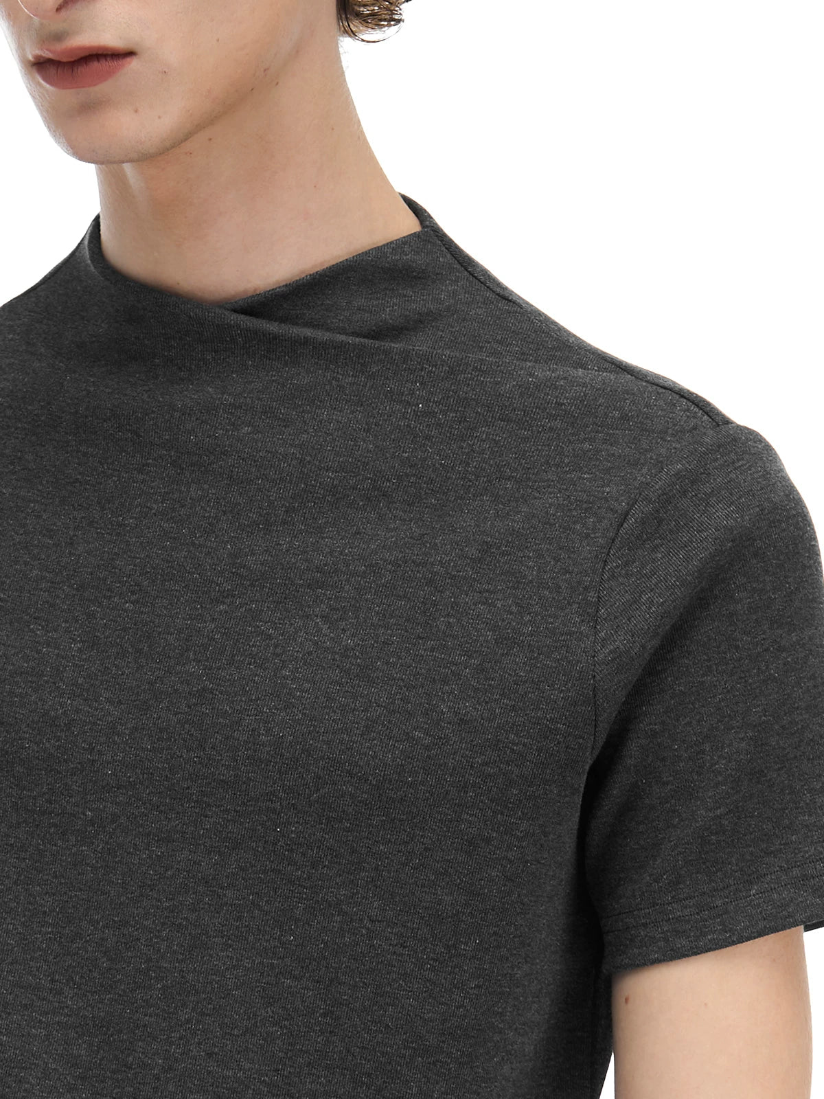 CHIC CROSSED TEE