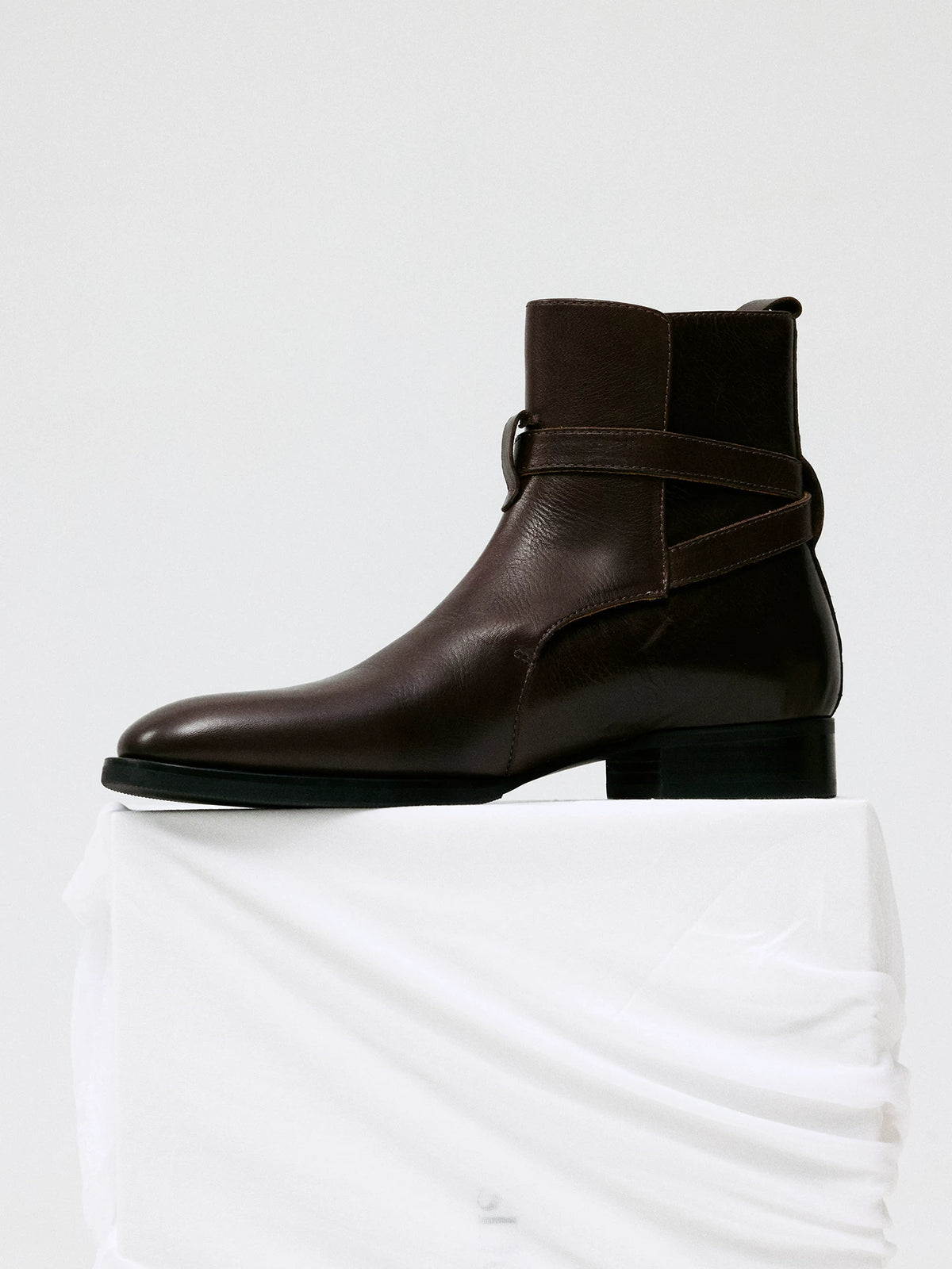 HARNESS STRAP ANKLE BOOTS 7