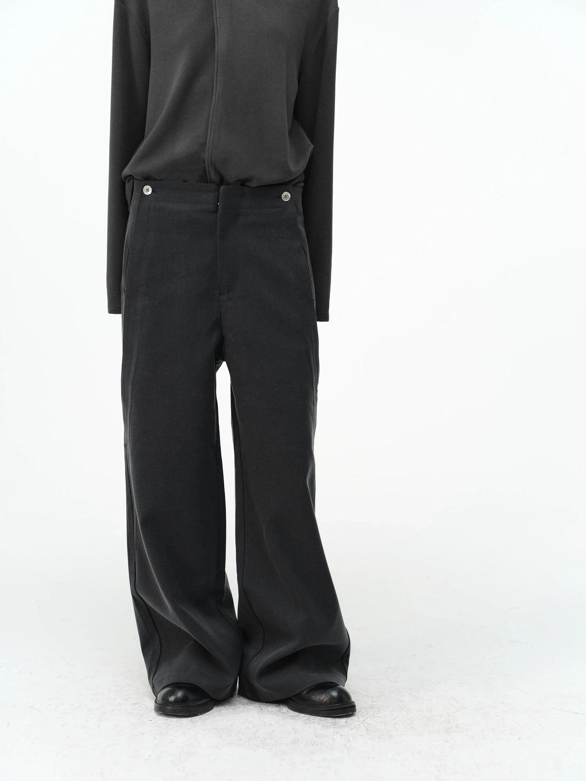 LOOSE-FIT BUTTON-FLY WIDE-LEG PANTS