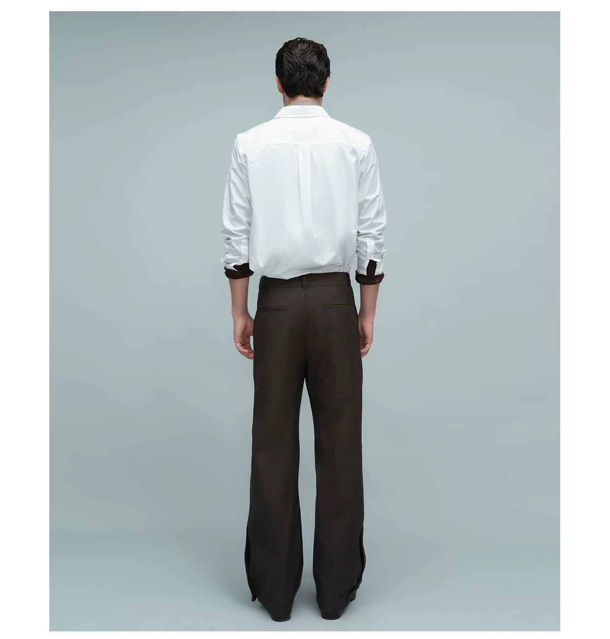ASYMMETRIC WAIST BUTTON HEM TROUSERS ダークブラウン