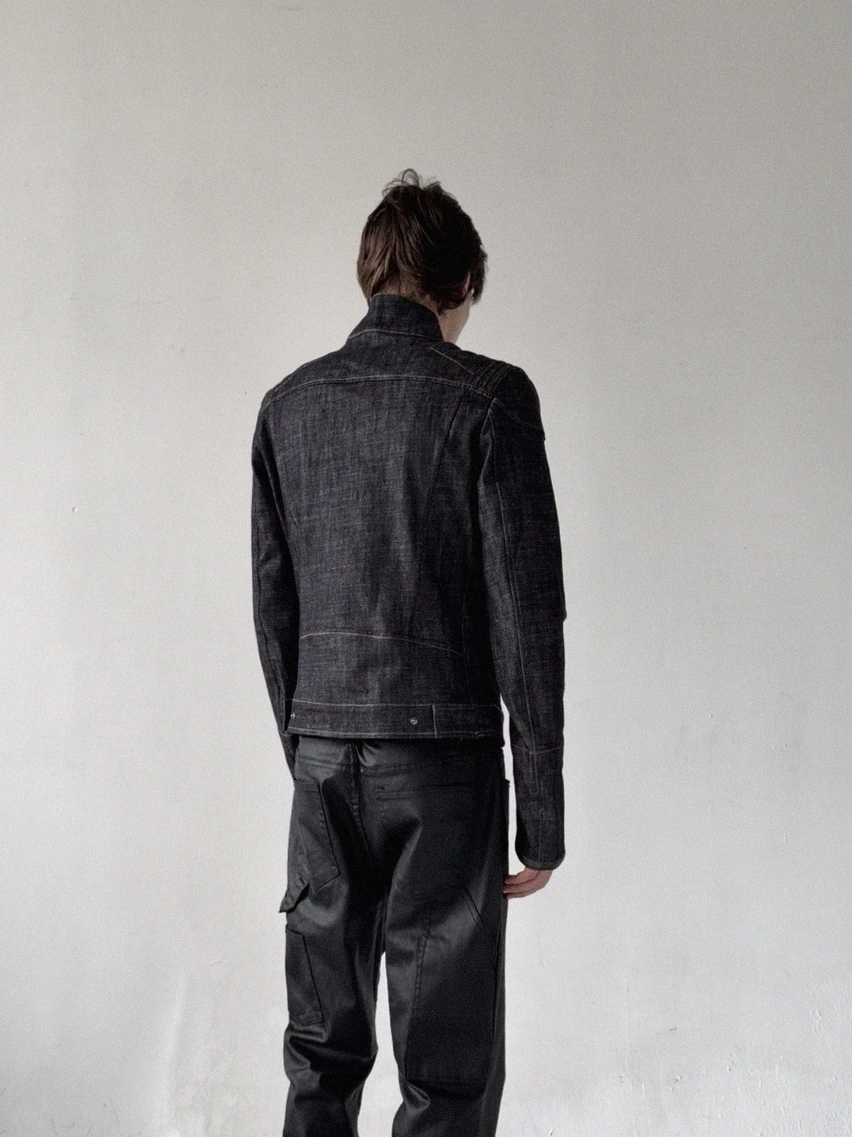 GENUINE COWHIDE SLIM-FIT JACKET
