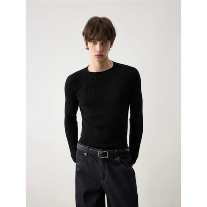 FITTED KNIT SWEATERS & ACTIVEWEAR